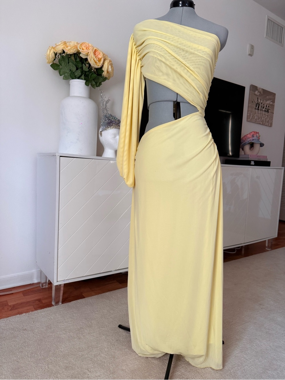 NWT Peppermayo Yellow Gillian One Shoulder Cutout Maxi Dress 10